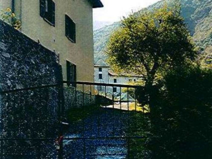 Appartamento trilocale in vendita in Via Alessandro Volta, Centro, Cortenova