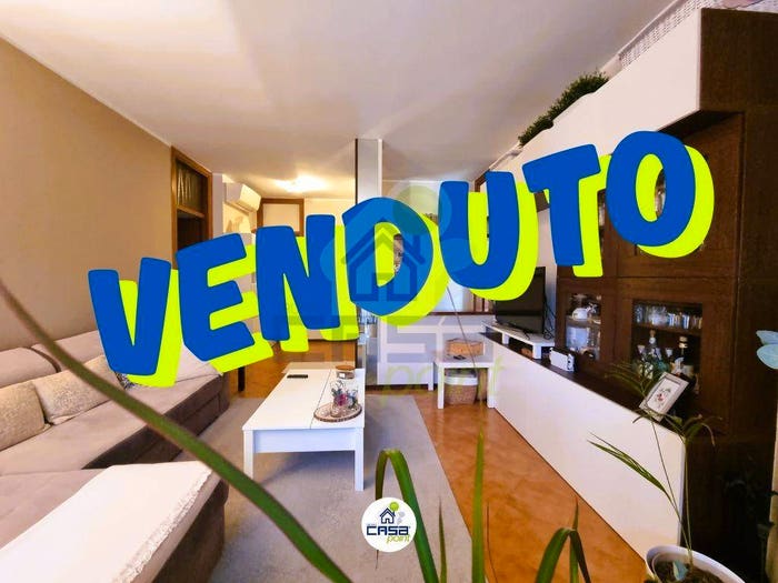 Appartamento trilocale in vendita in Via ROSSELLI, Centro, Casalpusterlengo