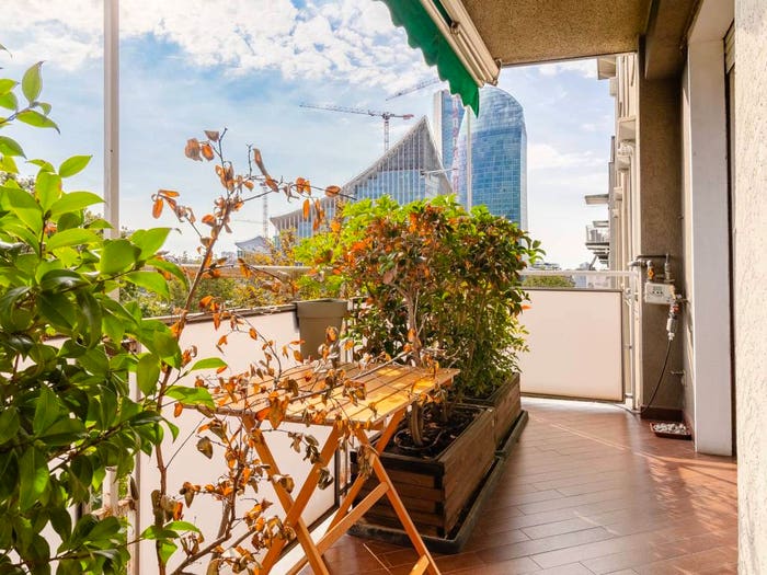 Appartamento con 5 locali in vendita in Via Alcuino, Sempione, Milano
