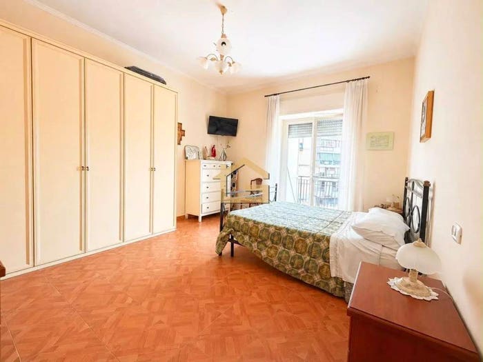 Appartamento trilocale in vendita in Via Vittorio Veneto, Piscinola, Napoli