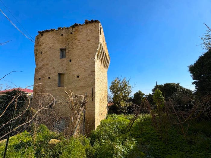 Casa con 6 locali in vendita in via Graffigna, Centro, Fermo