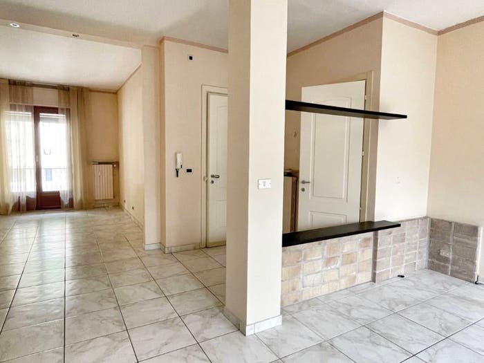 Appartamento quadrilocale in vendita in Via Valdieri, Centro, Borgo San Dalmazzo