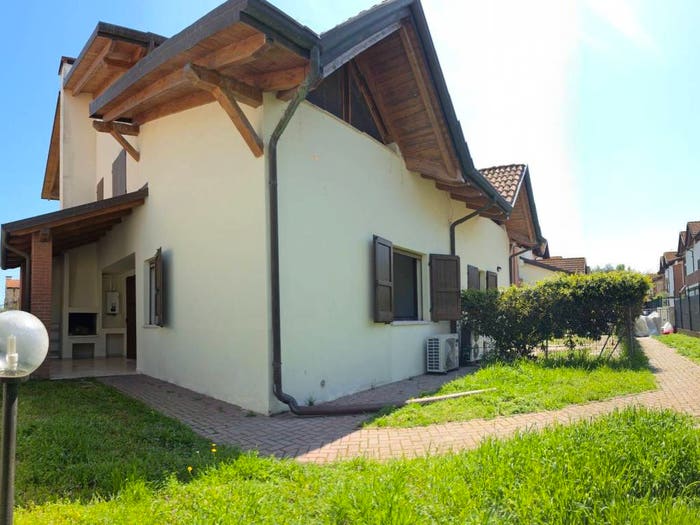 Casa trilocale in vendita in Via Alfa Centauri, San Giuseppe, Comacchio