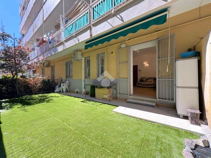 Appartamento bilocale in vendita in Via Antonio Fogazzaro, Centro, Loano