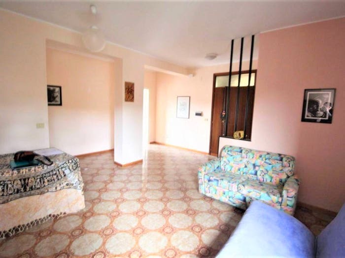 Appartamento quadrilocale in vendita in via indipendenza, Piattoni Villa Sant'Antonio, Castel di Lama
