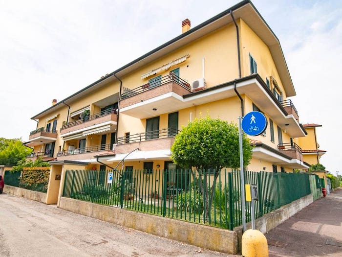 Appartamento quadrilocale in vendita in Via Treviglio, Badalasco, Fara Gera d'Adda