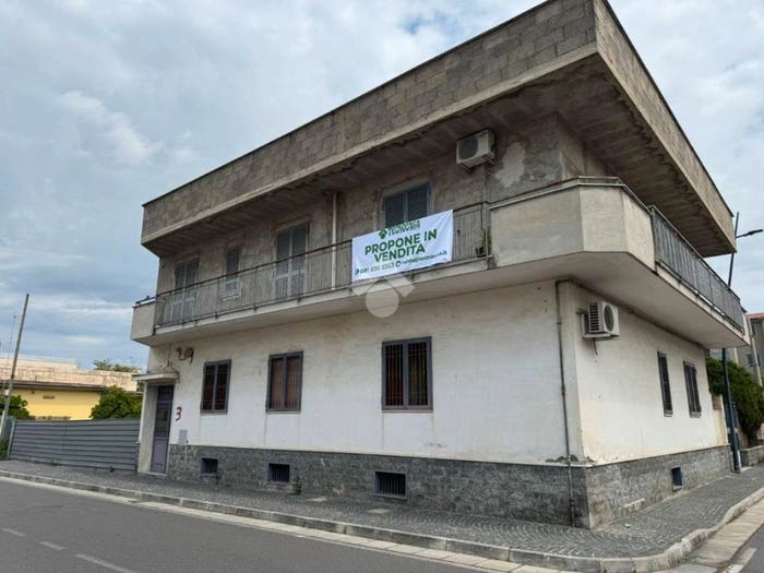 Appartamento trilocale in vendita in Via della Resistenza, Centro, Cardito