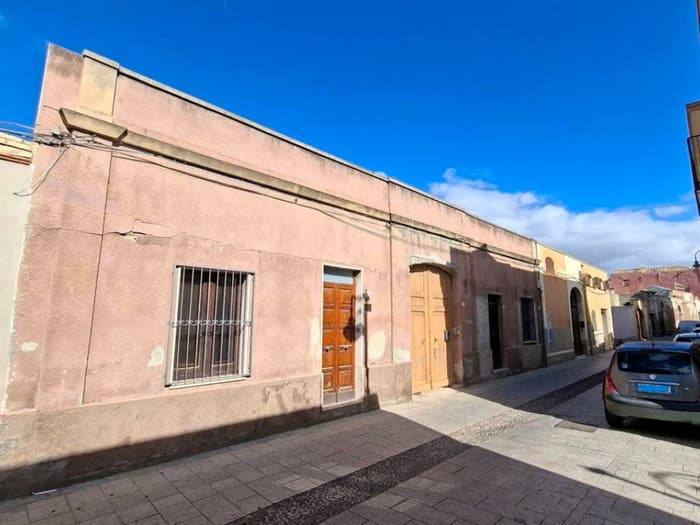 Casa con 6 locali in vendita in via XX settembre, Quartu, Quartu Sant'Elena