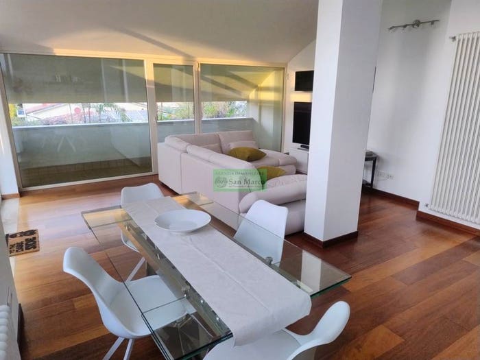 Casa con 6 locali in vendita in Piazzale Italia, Sant'Anna, Lucca