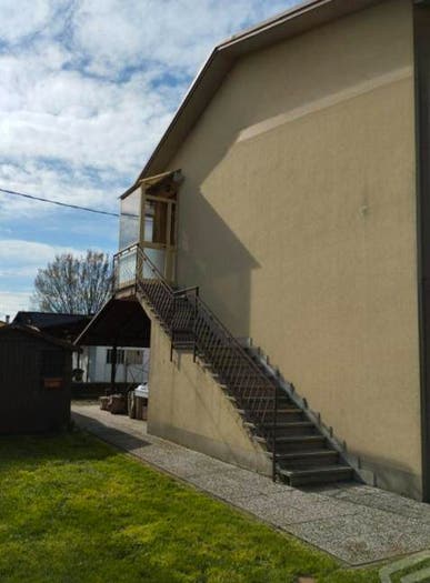 Casa con 6 locali in vendita in Via F Muratori Snc, Centro, Argenta