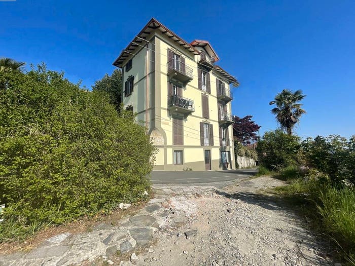 Casa con 6 locali in vendita in Via Reginetta Francioli, Vignone