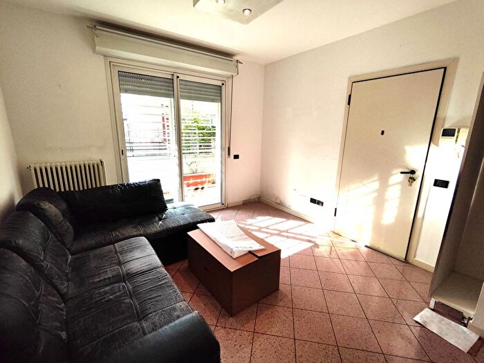 Appartamento trilocale in vendita in Viale Tobruk, Rimini