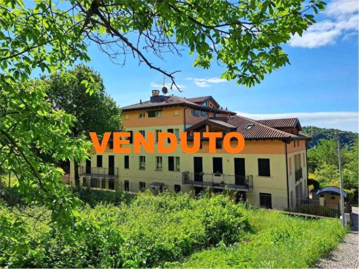 Appartamento bilocale in vendita in Via Alle Scuole, Canova San Zeno, Olgiate Molgora