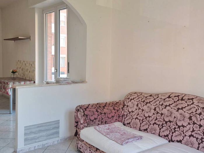 Appartamento bilocale in vendita in Via Papa Giovanni XXIII, Centro, Bollate
