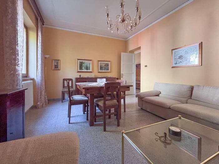 Appartamento con 6 locali in vendita in Via Pignotto, Centro, Amandola