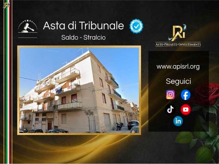 Appartamento con 5 locali in vendita in Via modena, Canicattì