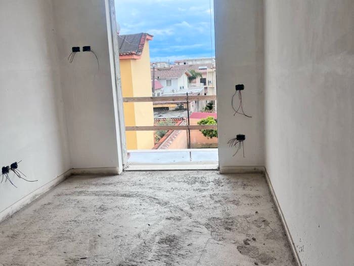 Casa con 5 locali in vendita in Via Carlo Pezone, Parete