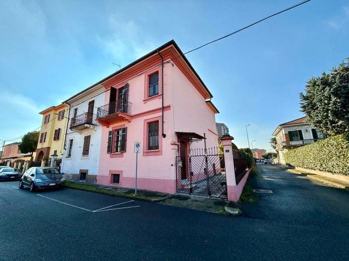 Casa quadrilocale in vendita in Via Della Maranzana, Cristo, Alessandria