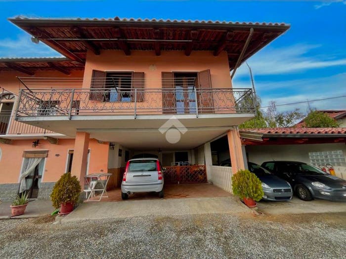 Appartamento quadrilocale in vendita in Frazione Spineto, Castellamonte