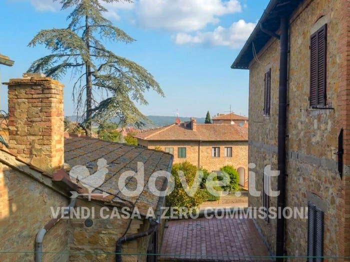 Appartamento trilocale in vendita in Via del Giglio, Centro, Pienza
