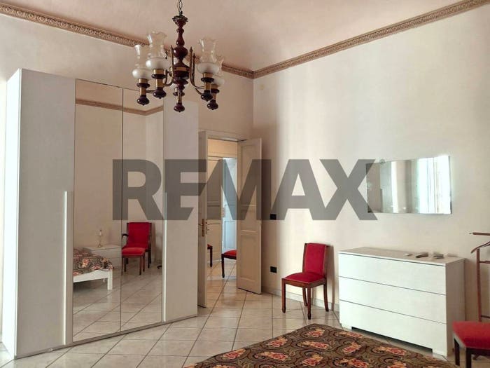 Appartamento con 5 locali in vendita in Via Napoli, Centro, Noto