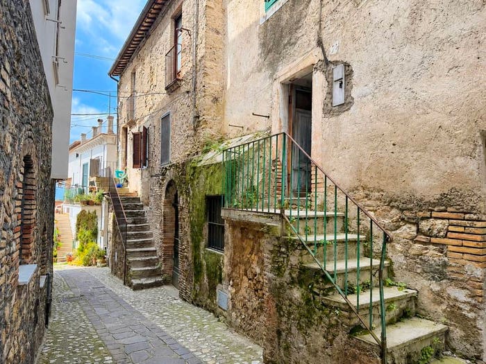 Appartamento bilocale in vendita in Via Degli Archi, Centro, Torri in Sabina