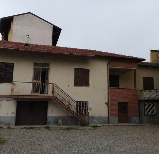 Casa con 6 locali in vendita in Novi Ligure