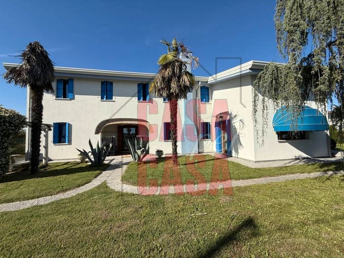 Casa con 6 locali in vendita in Via Granze Castelbaldo, Centro, Castelbaldo