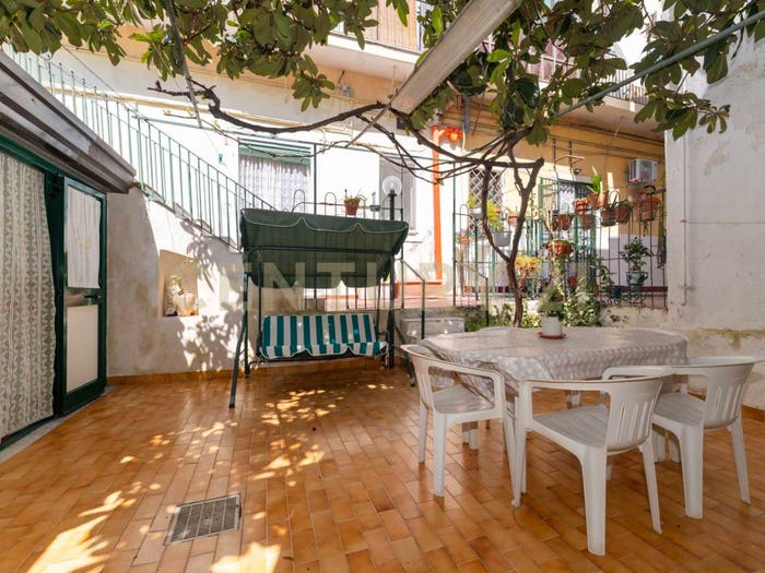 Appartamento con 5 locali in vendita in Via Giuseppe Simili, Corso Italia Europa, Catania