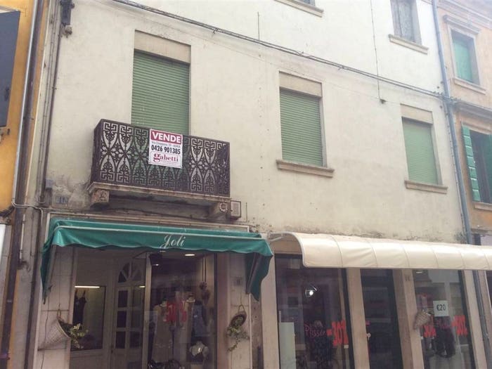 Appartamento con 5 locali in vendita in ADRIA Via Chieppara, Centro, Adria