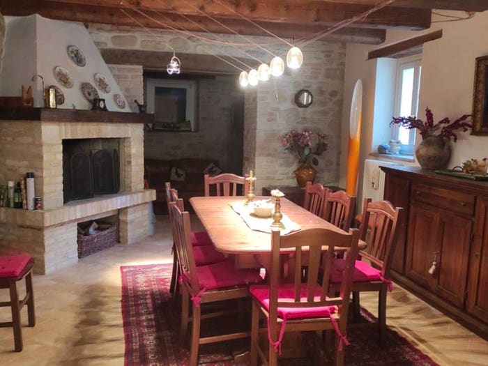 Appartamento con 6 locali in vendita in Belforte del Chienti