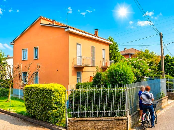 Casa quadrilocale in vendita in Via Domenico Grassi, Centro, Capriate San Gervasio