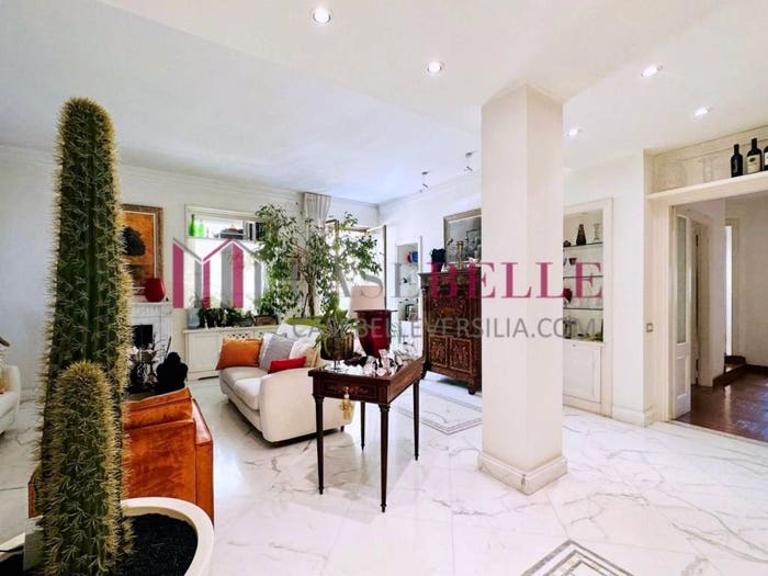 Casa quadrilocale in vendita in Via Empoli, Marina di Massa Centro, Massa
