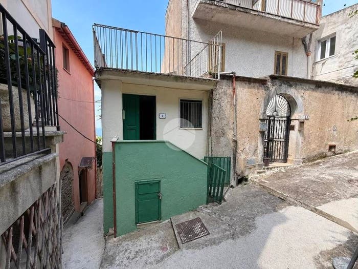 Appartamento bilocale in vendita in Via Salita Rupa, Centro, Paola