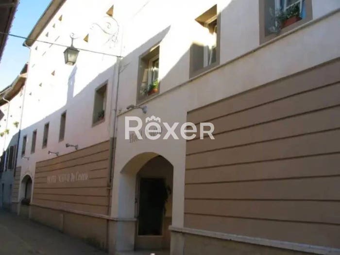 Casa con 6 locali in vendita in Via Fornere Pazze, Centro, Feltre