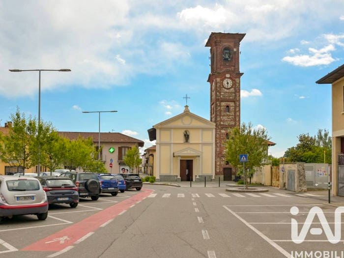 Appartamento trilocale in vendita in Piazza IV NOVEMBRE, Villanova Canavese