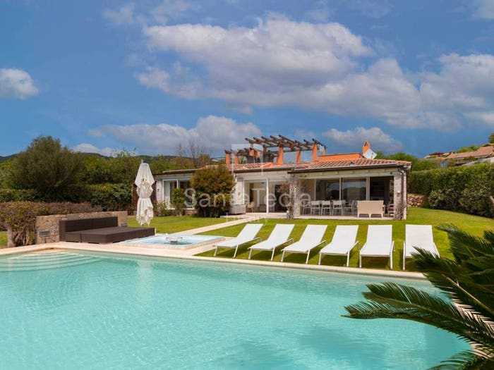 Casa con 6 locali in vendita in Via Grecale, Centro, Domus de Maria