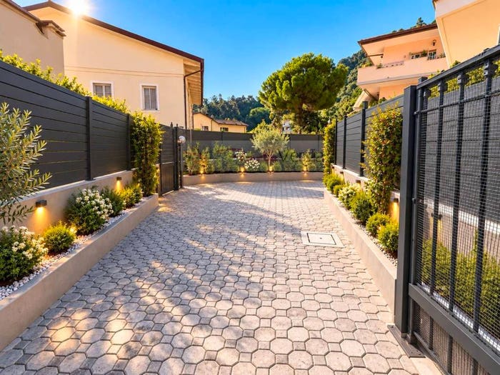 Appartamento quadrilocale in vendita in Via Giorgietto, Capanne Prato, Montignoso
