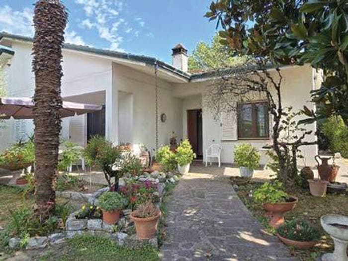 Appartamento in vendita in Via dei Tavi, Centro, Castelfranco di Sotto