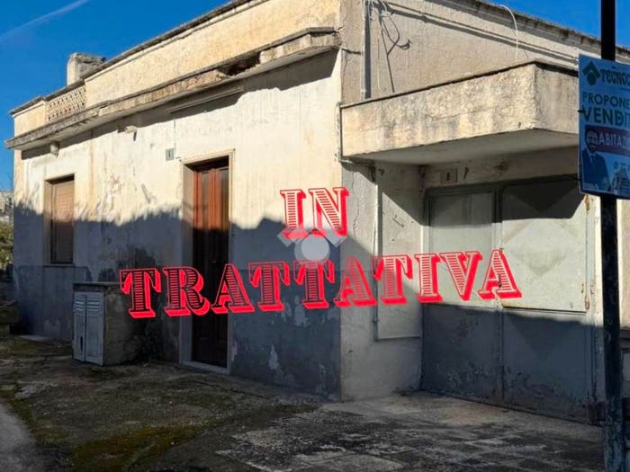 Casa quadrilocale in vendita in Via Ceglie, Martina Franca