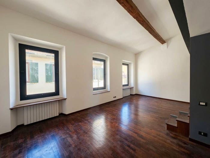 Appartamento quadrilocale in vendita in Via dell'Oriuolo, Duomo, Firenze