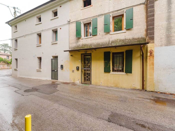 Casa con 6 locali in vendita in Via Chiesa Merlengo, Ponzano, Ponzano Veneto