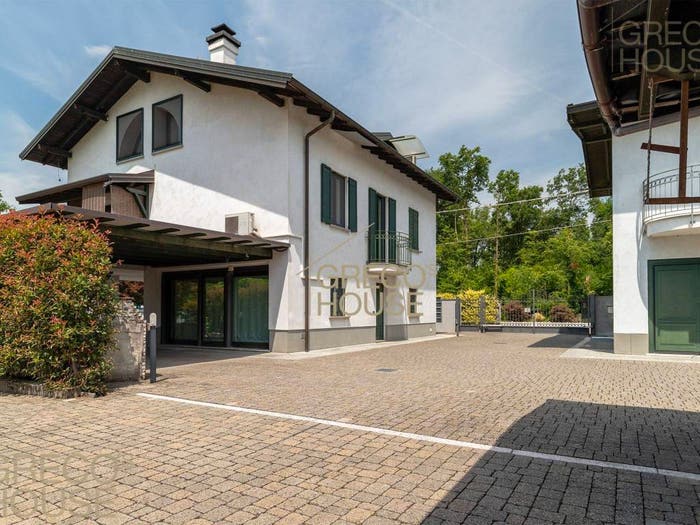 Casa quadrilocale in vendita in Via per Casorate, Cardano al Campo