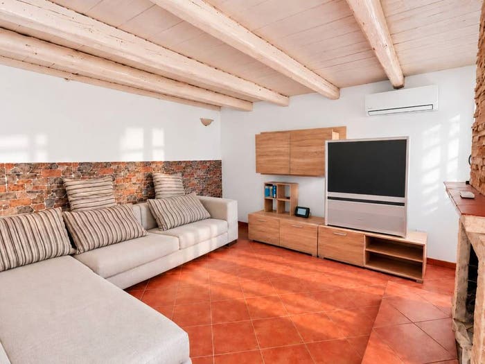 Casa quadrilocale in vendita in Via Imperiali, Lido delle Nazioni, Comacchio