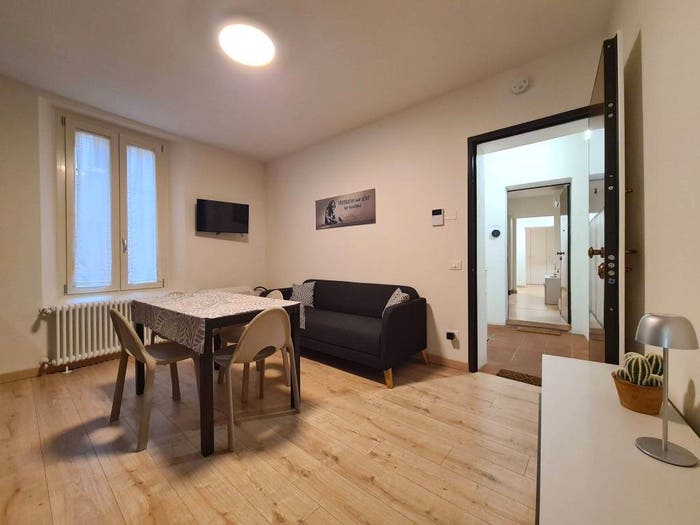 Appartamento trilocale in vendita in Centro Storico, Modena