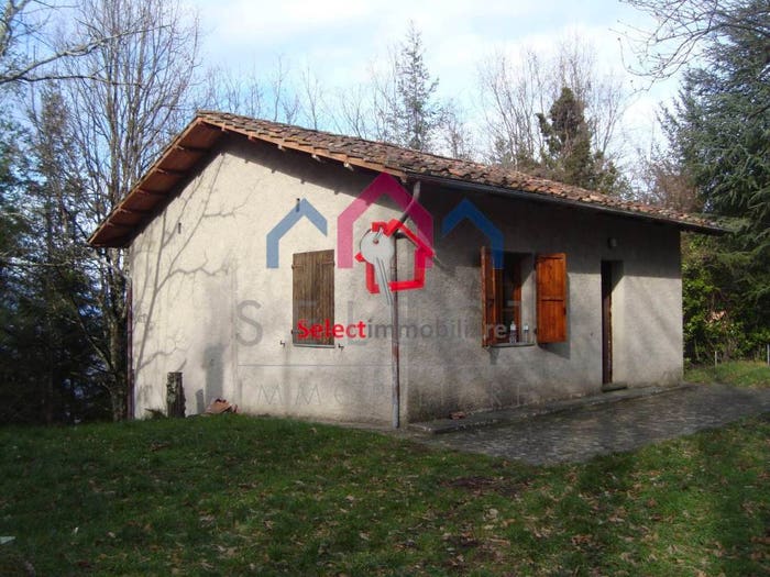 Casa quadrilocale in vendita in Lugliano, Bagni di Lucca