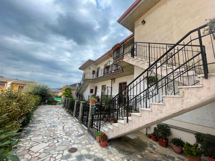 Appartamento trilocale in vendita in Via Luigi Rizzardi, San Vigilio, Concesio