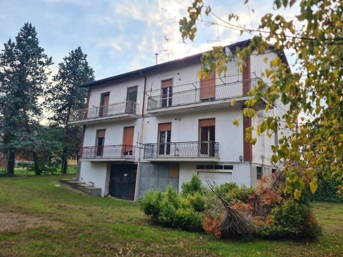 Casa con 6 locali in vendita in Centro, Moncalvo