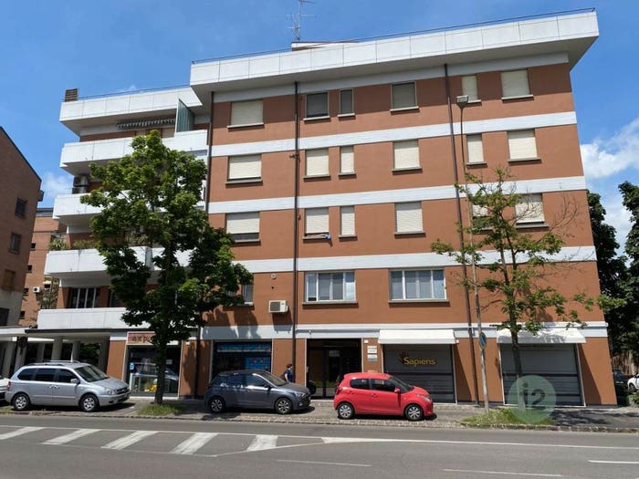 Appartamento quadrilocale in vendita in viale ariosto, Musicisti, Carpi