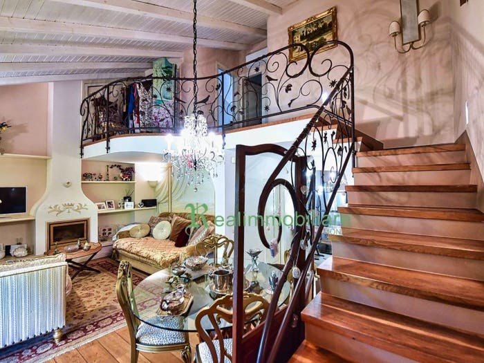 Casa quadrilocale in vendita in Via Fontana, Arlate, Calco